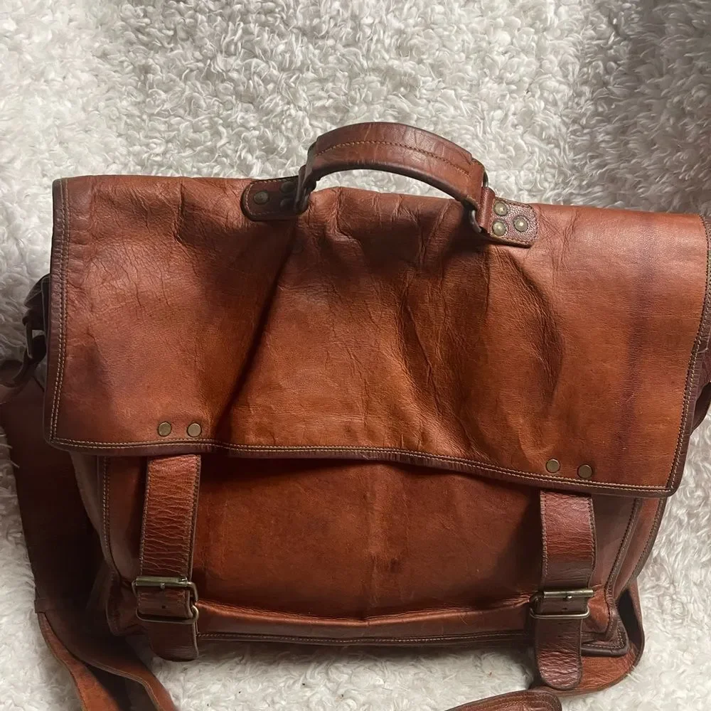 Komal's Passion Leather distressed tan Messenger Commuter large Shoulder Bag